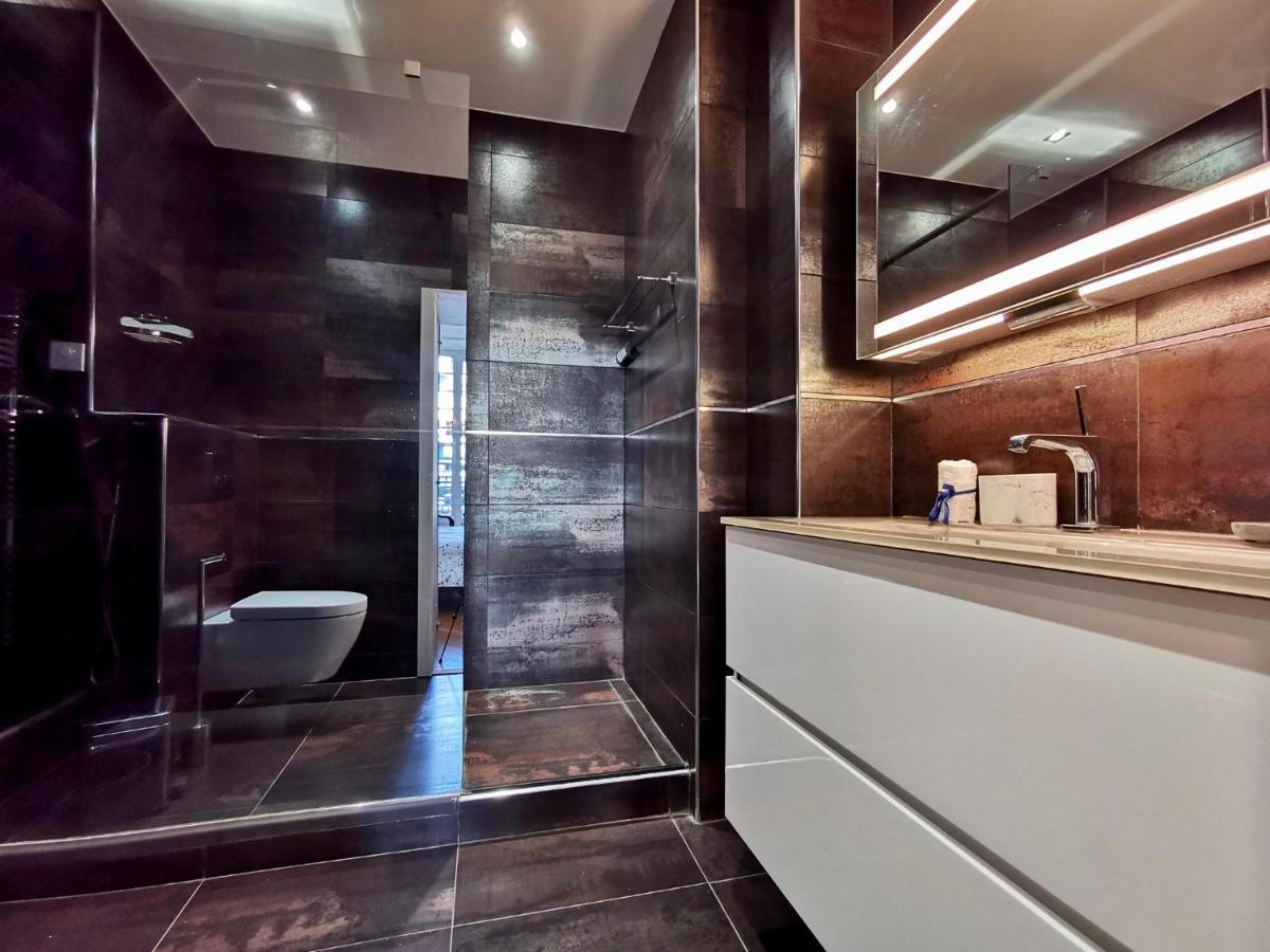 Luxury Baquis Apartment Nice Exterior photo